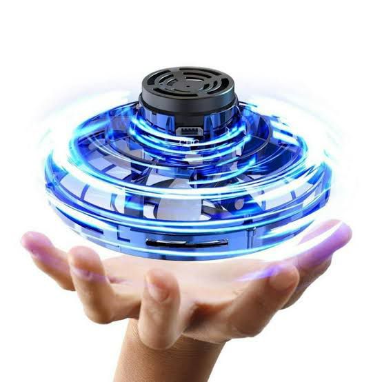 Flying fidget spinner